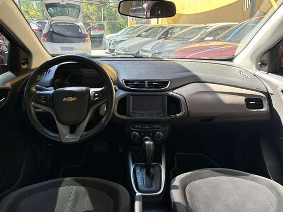 CHEVROLET-PRISMA-2015