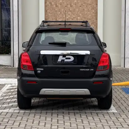 CHEVROLET-TRACKER-2015