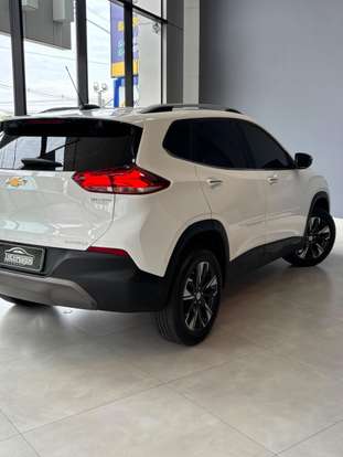 CHEVROLET-TRACKER-2022
