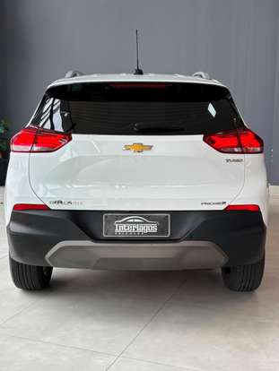 CHEVROLET-TRACKER-2022