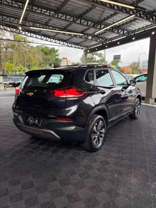 CHEVROLET-TRACKER-2025