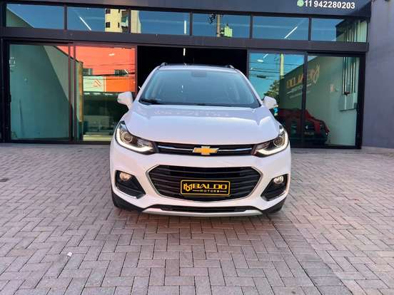 CHEVROLET-TRACKER-2017