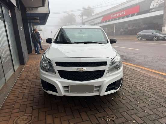 CHEVROLET-MONTANA-2013