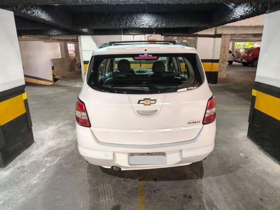 CHEVROLET-SPIN-1.8 LT 8V FLEX 4P AUTOMÁTICO CHEVROLET-SPIN-2014