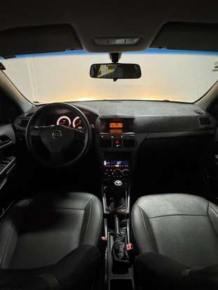 CHEVROLET-VECTRA-2009