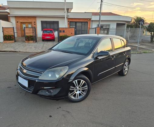 CHEVROLET VECTRA 2.0 MPFI GT HATCH 8V FLEX 4P MANUAL