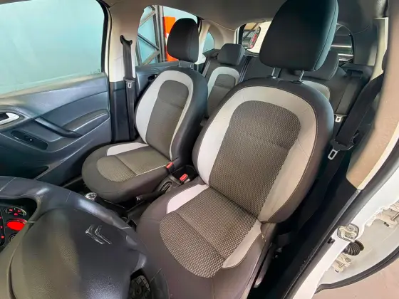 CITROËN C3 1.2 PURE TECH FLEX TENDANCE MANUAL