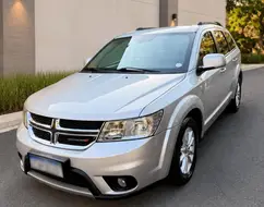 DODGE JOURNEY 3.6 SXT V6 GASOLINA 4P AUTOMÁTICO DODGE JOURNEY 3.6 SXT V6 GASOLINA 4P AUTOMÁTICO