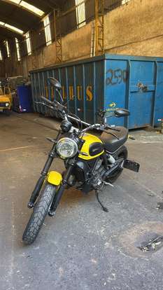 DUCATI-SCRAMBLER ICON-2015