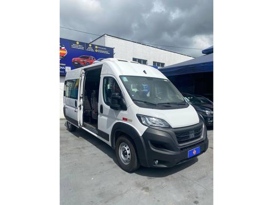 FIAT DUCATO 2.2 BLUEHDI DIESEL MINIBUS EXECUTIVO  MANUAL