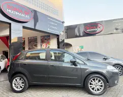 FIAT PUNTO 1.6 ESSENCE 16V FLEX 4P AUTOMATIZADO FIAT PUNTO 1.6 ESSENCE 16V FLEX 4P AUTOMATIZADO