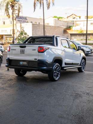 FIAT-STRADA-1.0 TURBO 200 FLEX ULTRA CD CVT FIAT-STRADA-2025