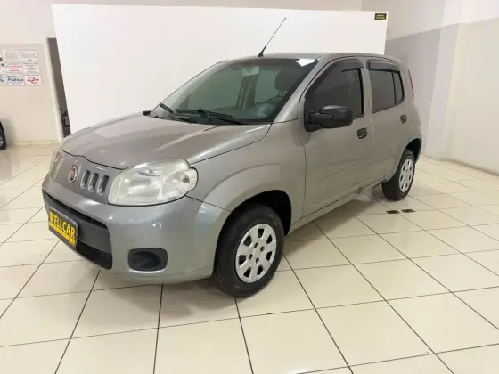 FIAT UNO 1.0 EVO VIVACE 8V FLEX 4P MANUAL