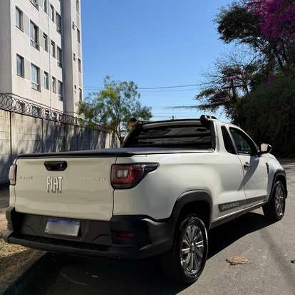 FIAT-STRADA-2021