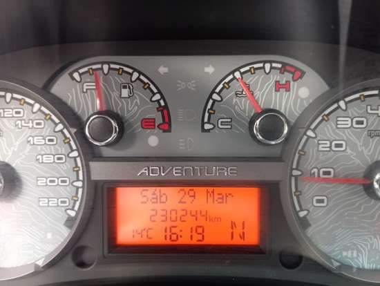 FIAT-STRADA-1.8 MPI ADVENTURE CD 16V FLEX 2P MANUAL FIAT-STRADA-2013