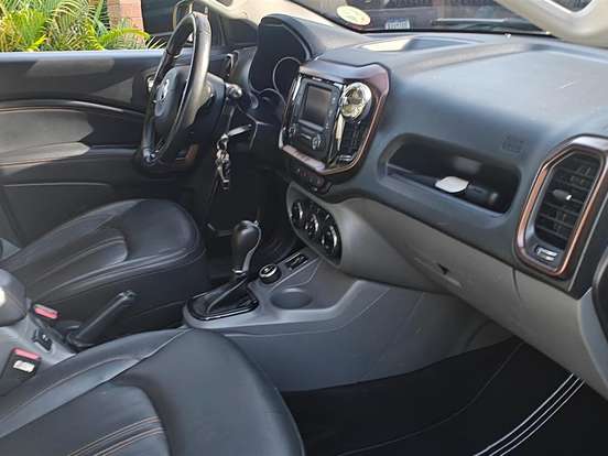 FIAT-TORO-2.0 16V TURBO DIESEL VOLCANO 4WD AT9 FIAT-TORO-2016
