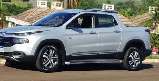 FIAT-TORO-2016