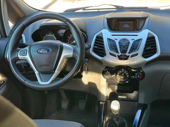 FORD-ECOSPORT-2013