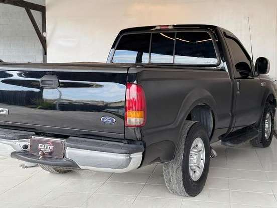FORD-F-250-3.9 XLT 4X2 CS DIESEL 2P MANUAL FORD-F-250-2006