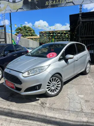 FORD FIESTA 1.6 SE HATCH 16V FLEX 4P MANUAL