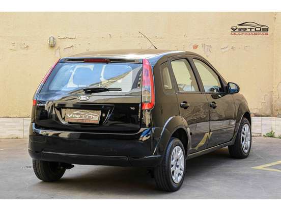 FORD-FIESTA-2011