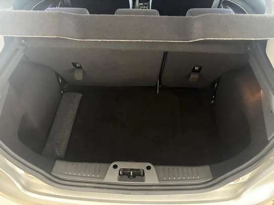 FORD-FIESTA-1.6 SEL HATCH 16V FLEX 4P POWERSHIFT FORD-FIESTA-2016
