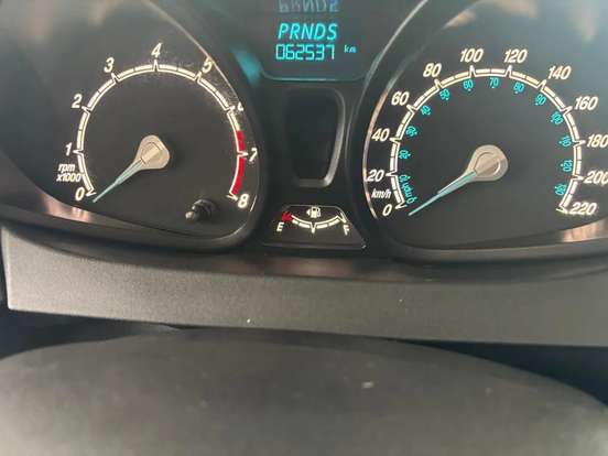 FORD-FIESTA-1.6 SEL HATCH 16V FLEX 4P POWERSHIFT FORD-FIESTA-2016