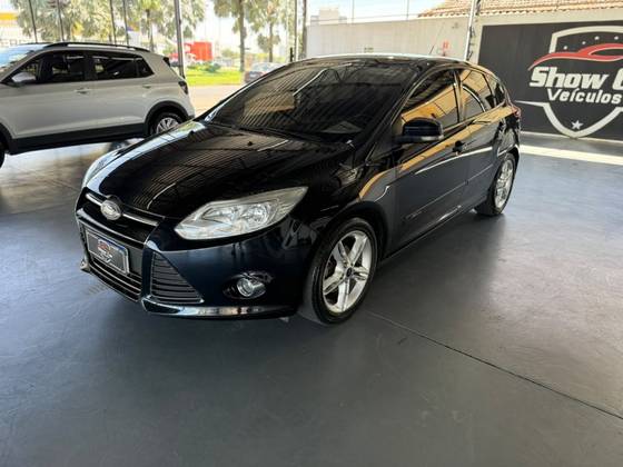 FORD FOCUS 2.0 SE 16V FLEX 4P POWERSHIFT