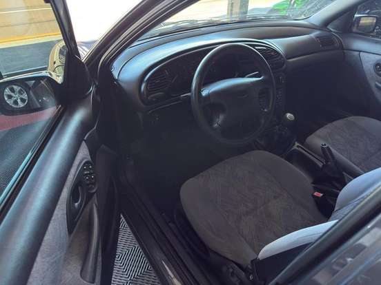 FORD-MONDEO-1996