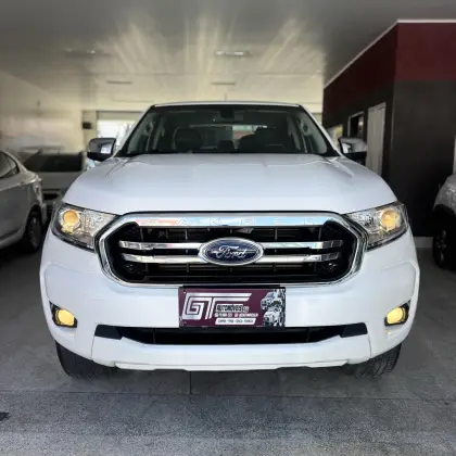 FORD RANGER 3.2 XLT 4X4 CD 20V DIESEL 4P AUTOMÁTICO FORD RANGER 3.2 XLT 4X4 CD 20V DIESEL 4P AUTOMÁTICO