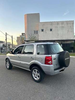 FORD-ECOSPORT-2011