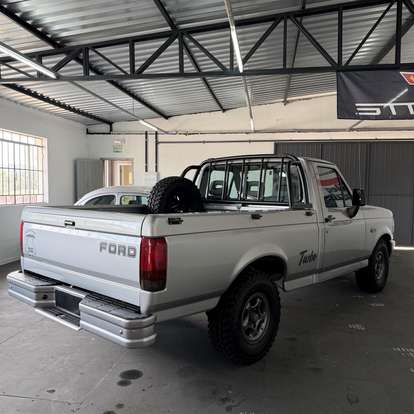 FORD-F-1000-1997