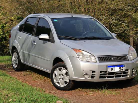 FORD-FIESTA-1.6 MPI CLASS SEDAN 8V FLEX 4P MANUAL FORD-FIESTA-2009