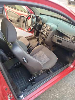 FORD-KA-2010