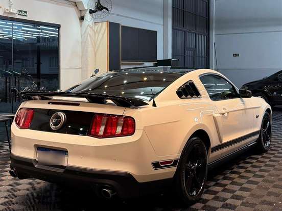 FORD-MUSTANG-5.0 COUPE V8 4V TI-VCT GASOLINA 2P MANUAL FORD-MUSTANG-2011