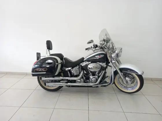 HARLEY-DAVIDSON SOFTAIL DELUXE 