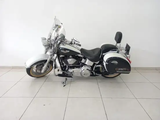 HARLEY-DAVIDSON-SOFTAIL DELUXE HARLEY-DAVIDSON-SOFTAIL DELUXE-2009