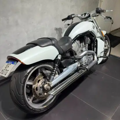 HARLEY-DAVIDSON-V-ROD MUSCLE HARLEY-DAVIDSON-V-ROD MUSCLE-2013