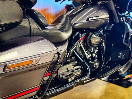 HARLEY-DAVIDSON-CVO LIMITED-2020