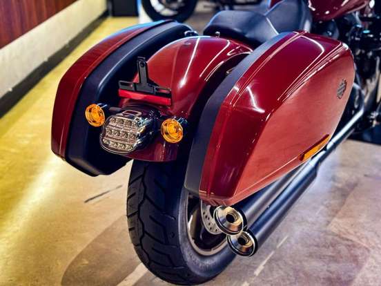 HARLEY-DAVIDSON-LOW RIDER ST-2024