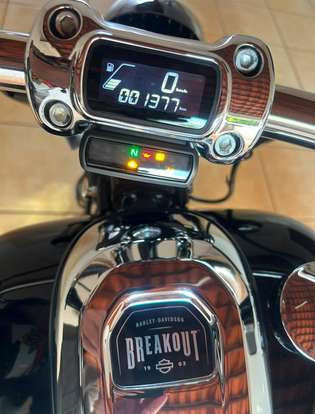 HARLEY-DAVIDSON-SOFTAIL BREAKOUT-2023
