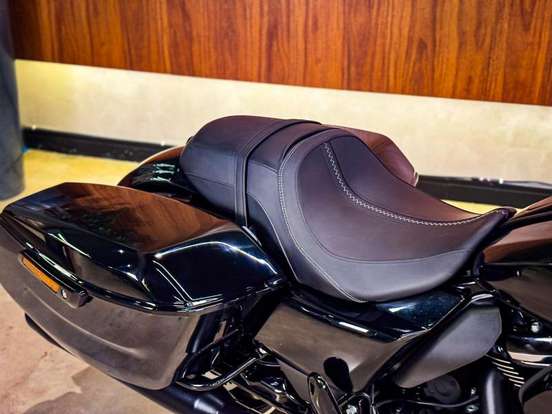 HARLEY-DAVIDSON-STREET GLIDE-2025