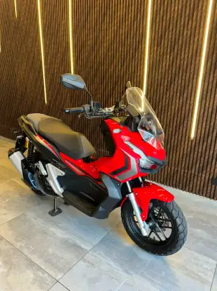 HONDA-ADV-2024