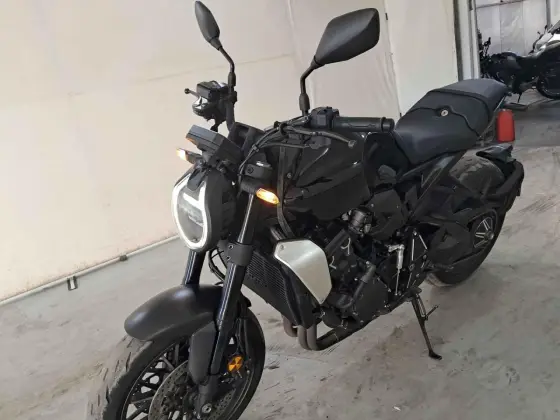 HONDA CB 1000R BLACK EDITION ABS HONDA CB 1000R BLACK EDITION ABS