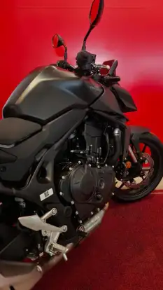 HONDA-CB 750 HORNET-2026