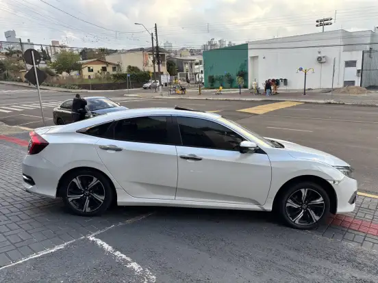 HONDA-CIVIC-2018