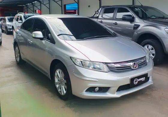 HONDA CIVIC 1.8 LXS 16V FLEX 4P MANUAL