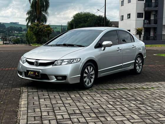 HONDA CIVIC 1.8 LXL 16V FLEX 4P AUTOMÁTICO