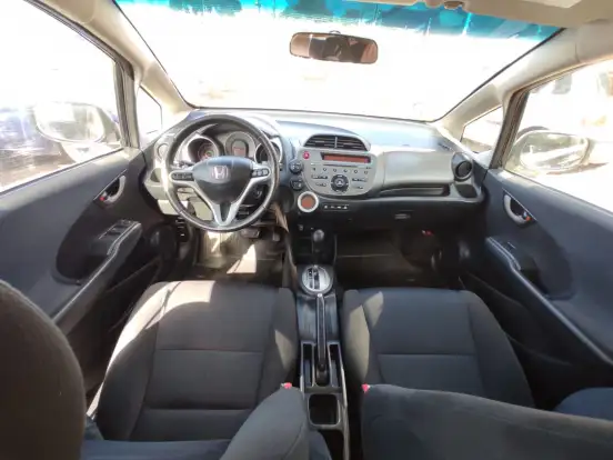 HONDA-FIT-2013
