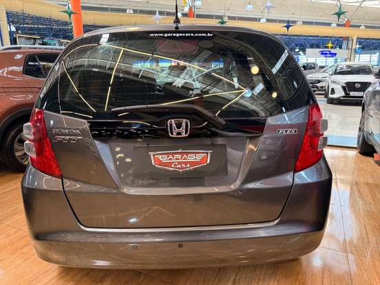HONDA-FIT-2012